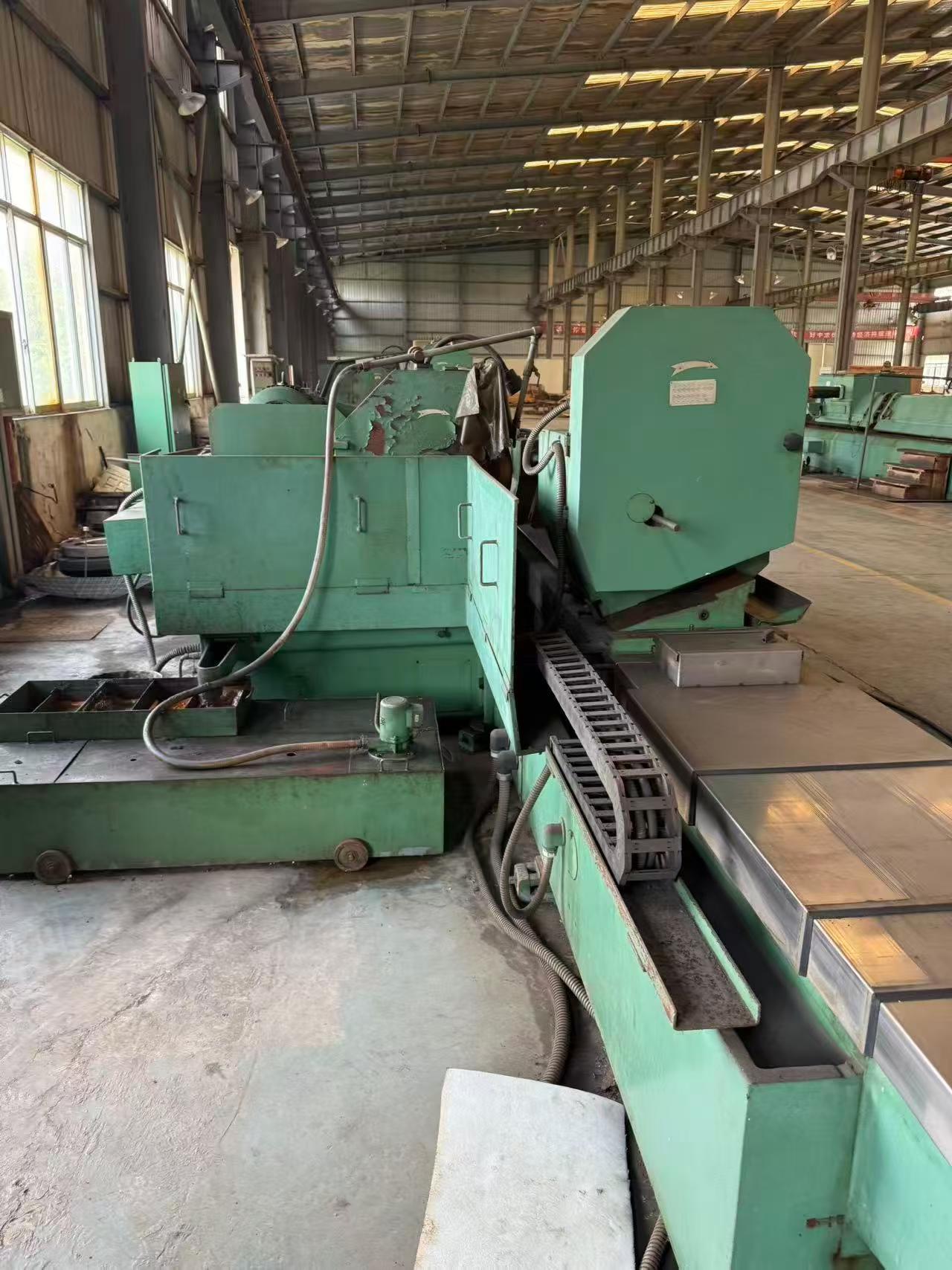 Used Shanghai Machine Tool Works MQ 1350 B Cylindrical Grinding Machine (500 x 2000 mm) photo 5