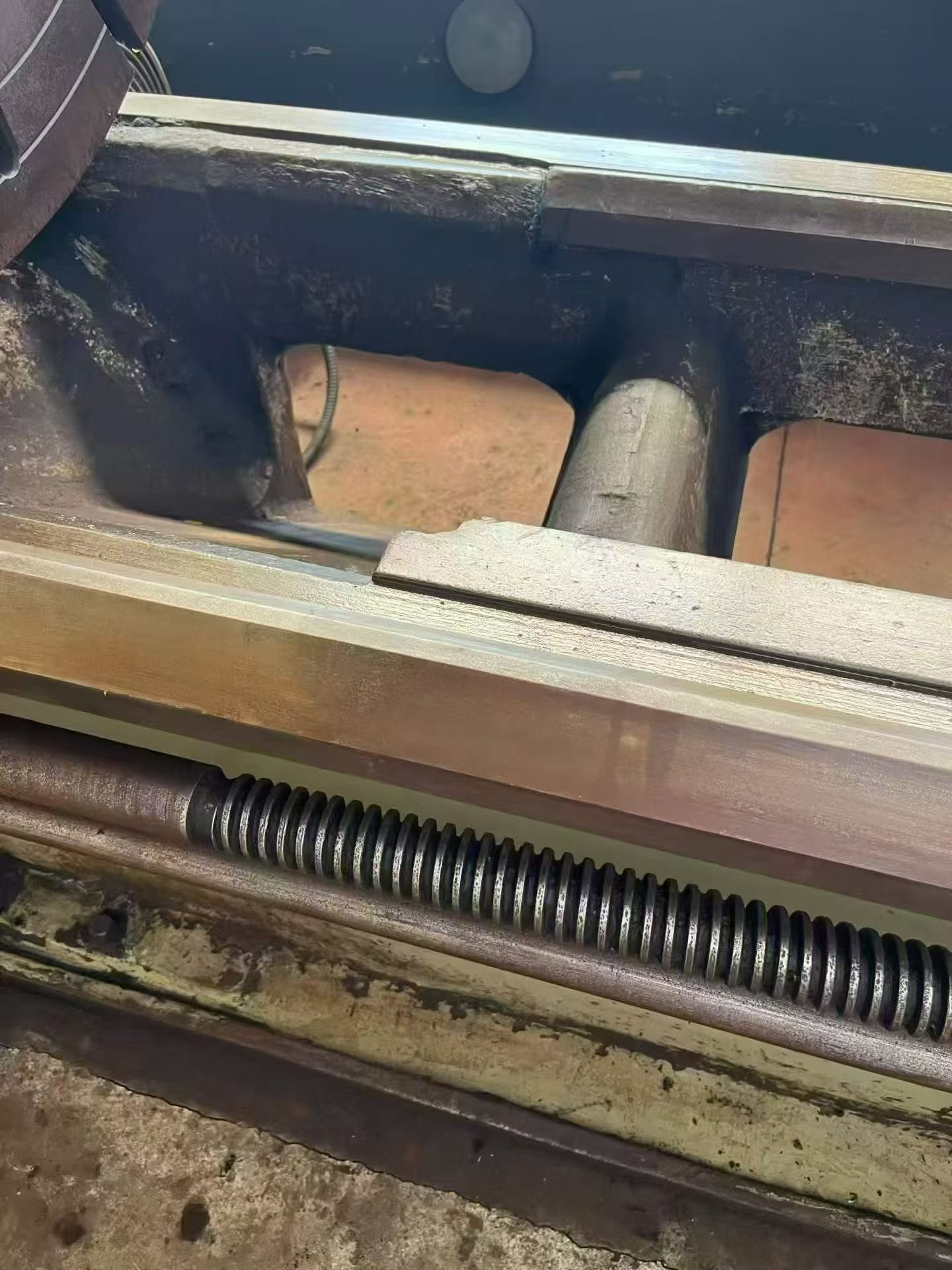 Used Xinghuo CWA 61100 Conventional Horizontal Lathe, 5000 mm Turning Length photo 3