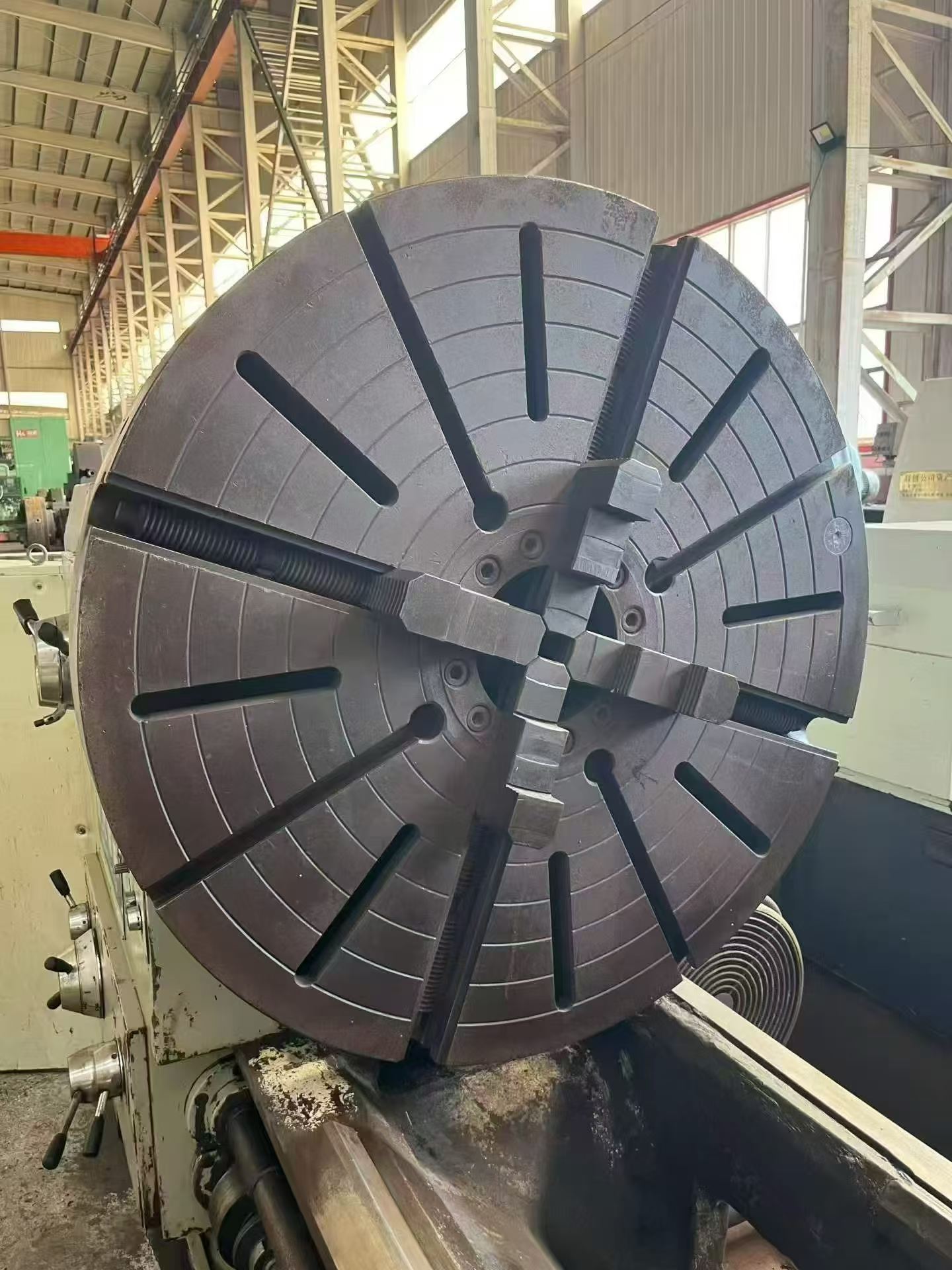 Used Xinghuo CWA 61100 Conventional Horizontal Lathe, 5000 mm Turning Length photo 4