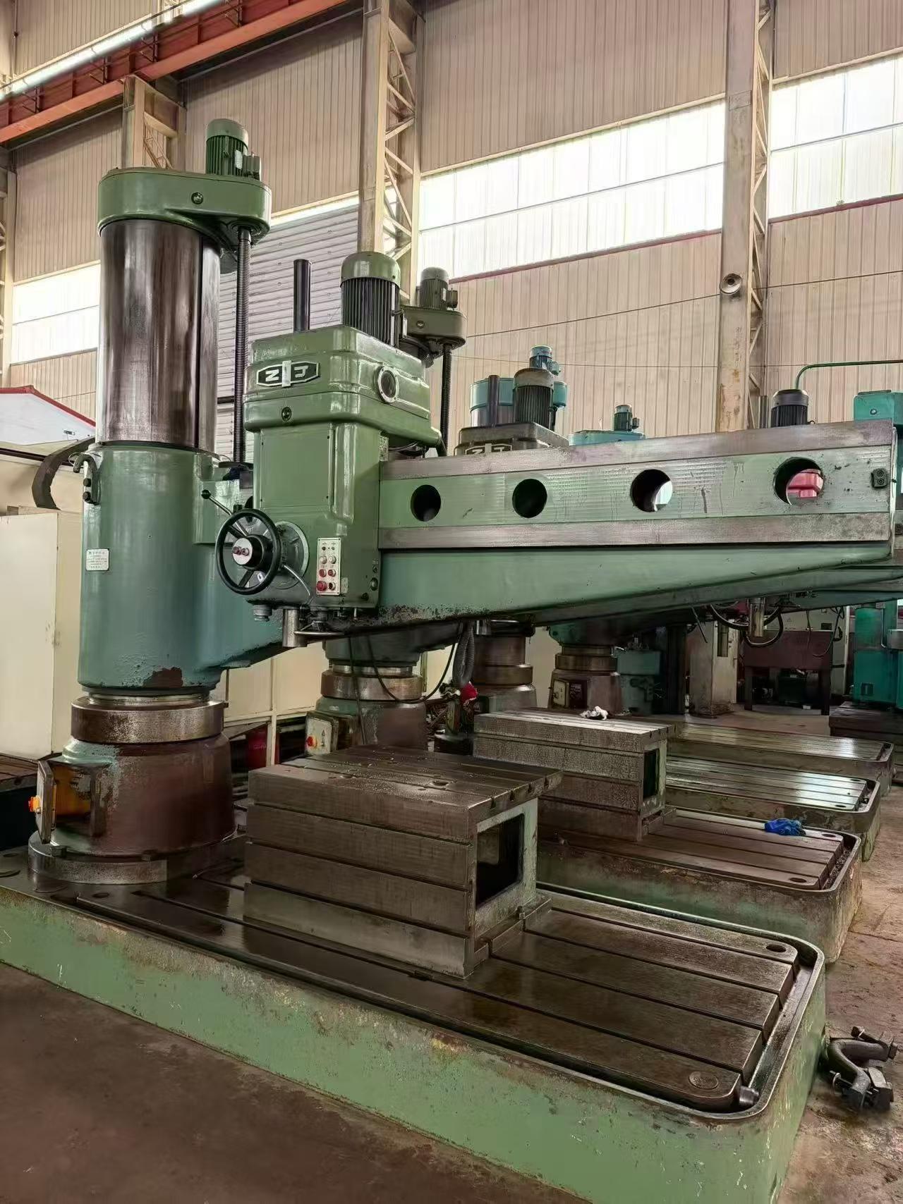Used Zhongjie Z 3080 X 25 Radial Arm Drilling Machine photo 5