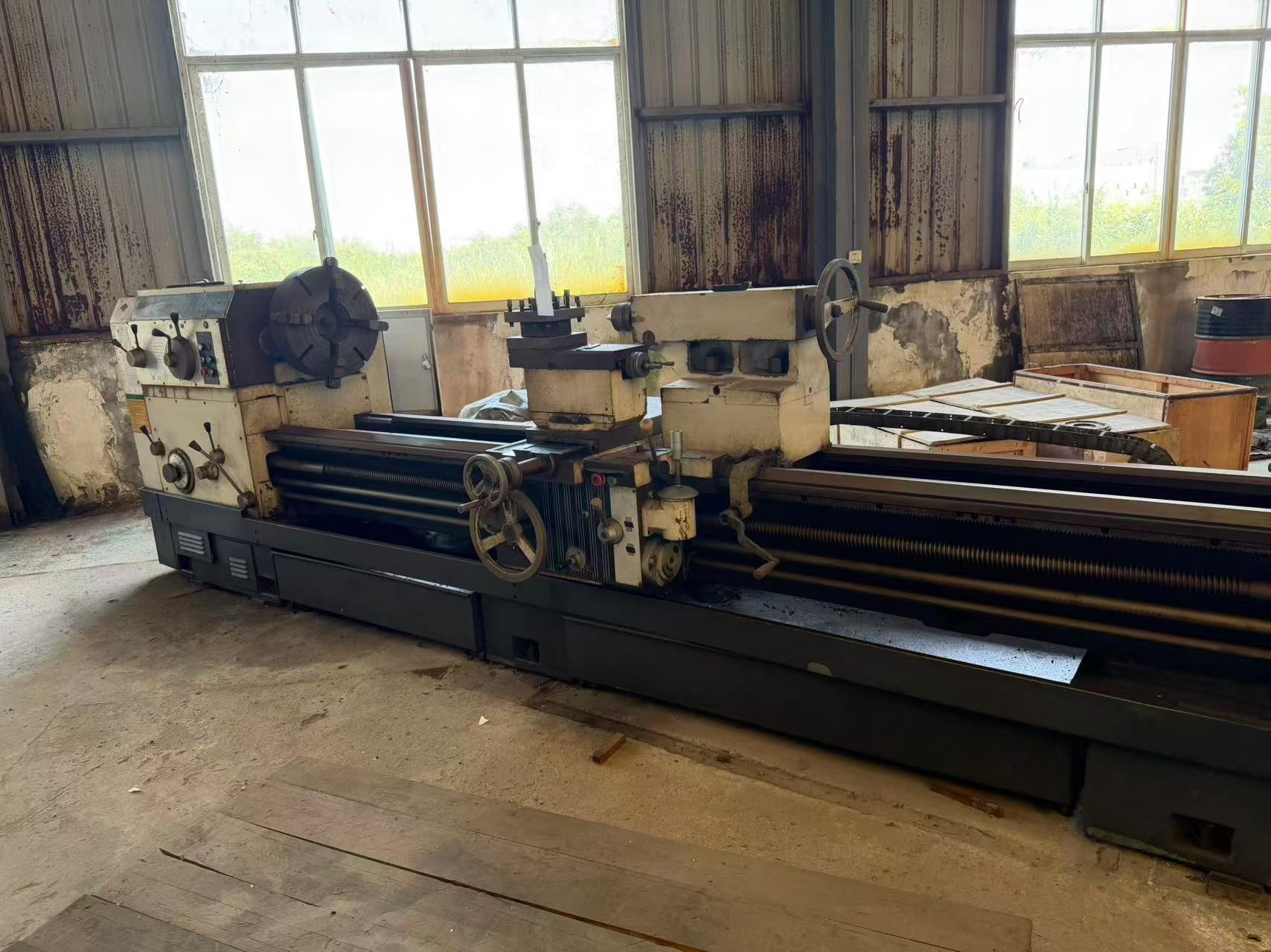 Used Shenyang CW 6193 B Horizontal Lathe (φ930 x 3000 mm) photo 2