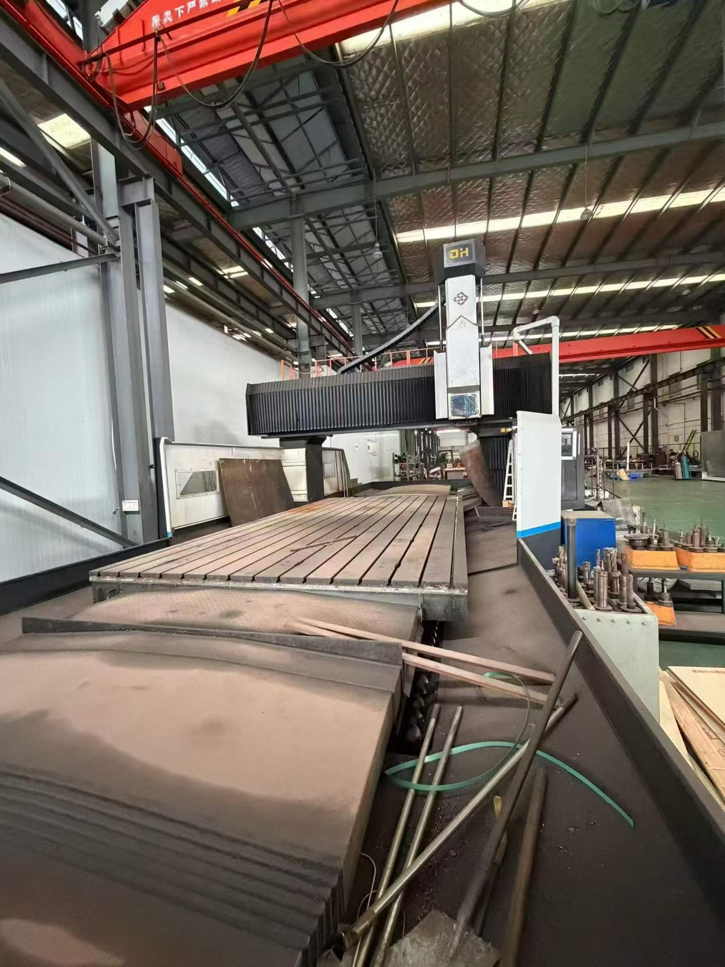 Used Daheng DHXK-3706 Gantry Machining Center, 3000x6000mm Worktable, All-Gear Head photo 2