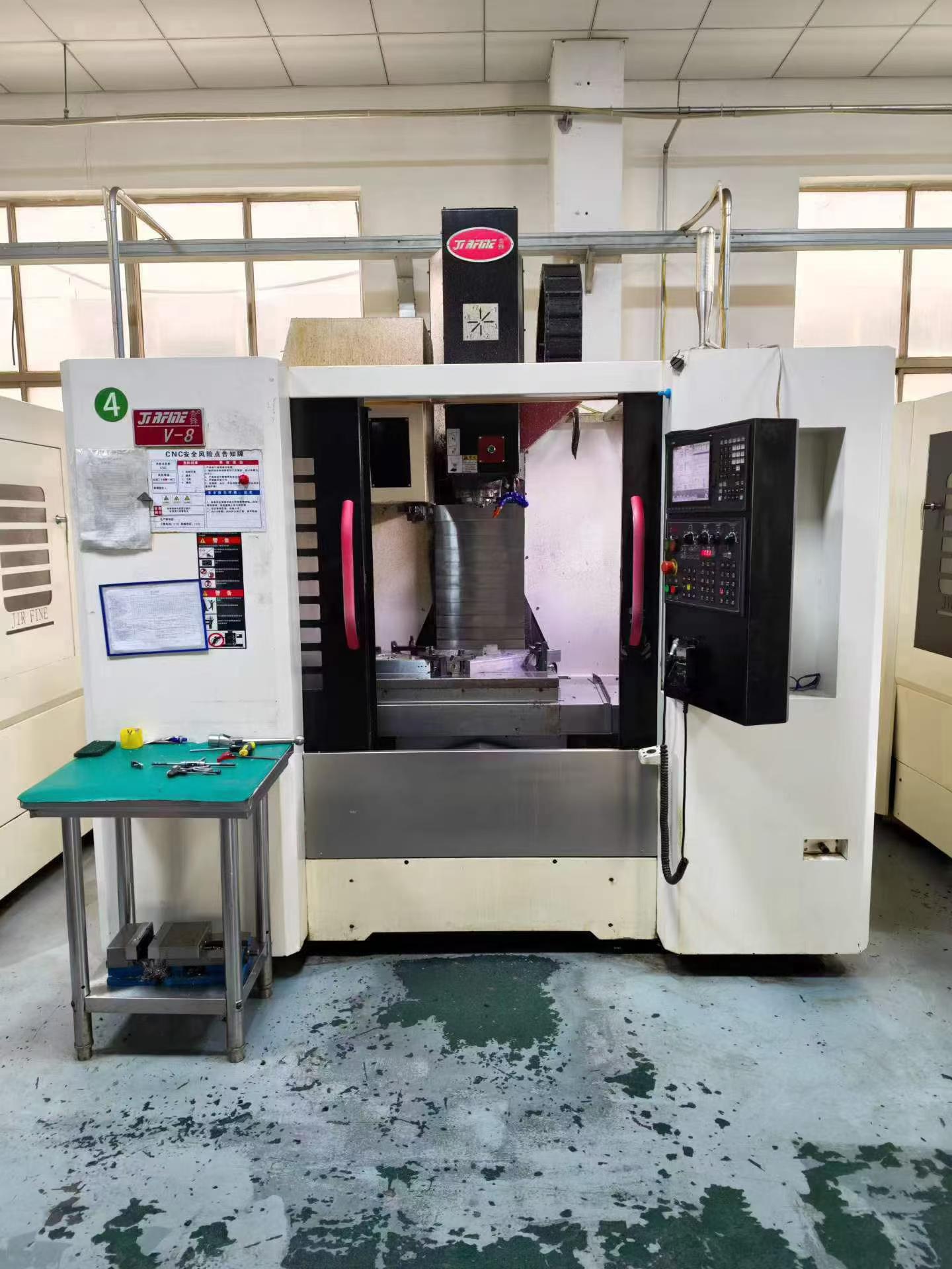 Used JiRFINE V-8 (850) Vertical Machining Center with Mitsubishi M 80 Control photo 4
