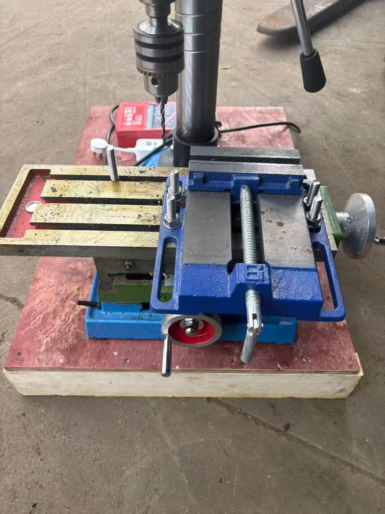 Used KAIDELONG ZX 7016 Benchtop Drilling and Milling Machine photo 3