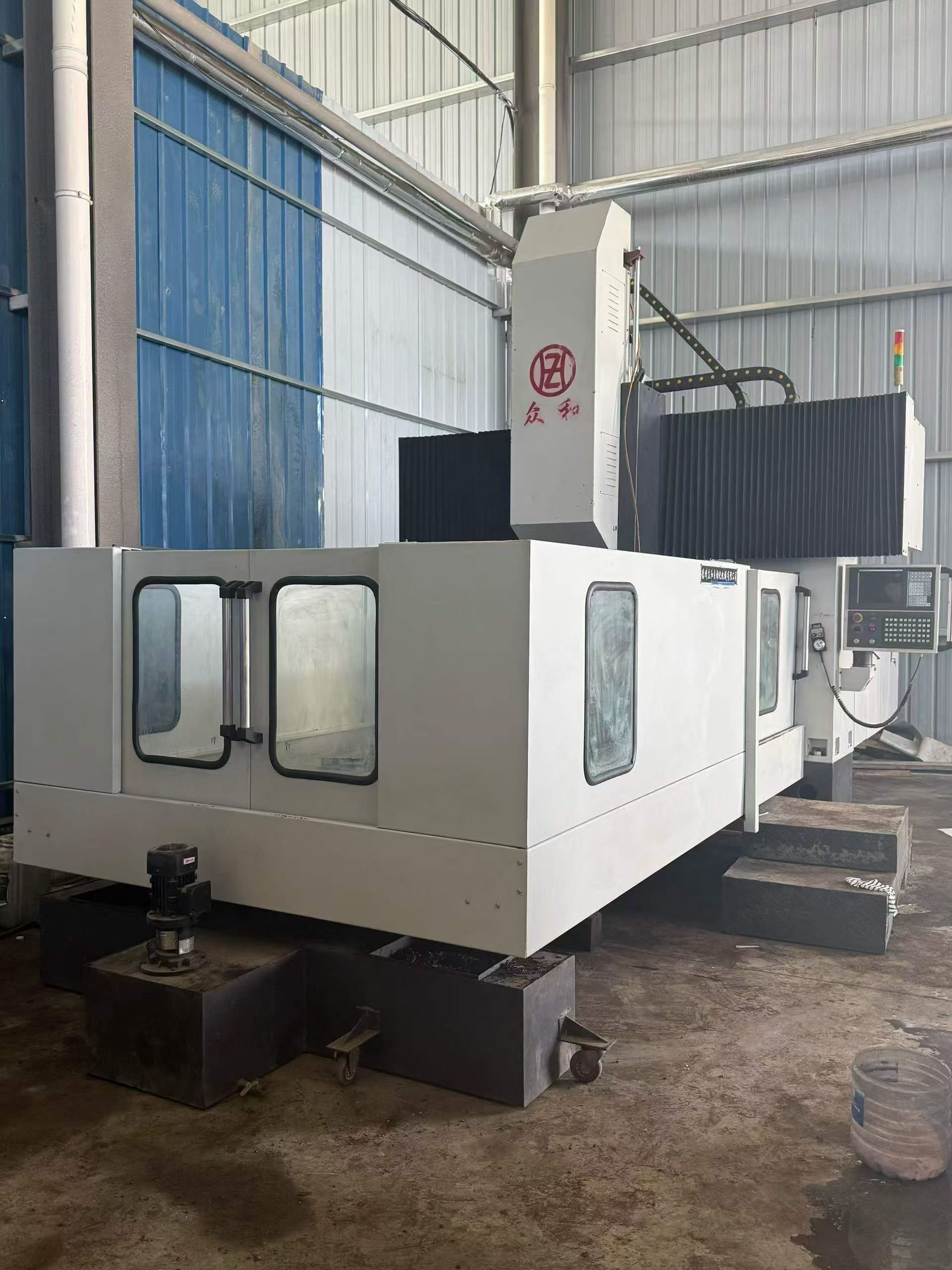 Used 2216 CNC Gantry Machining Center with K 2000 M 4 Control, 2200 x 1200 mm Table photo 3