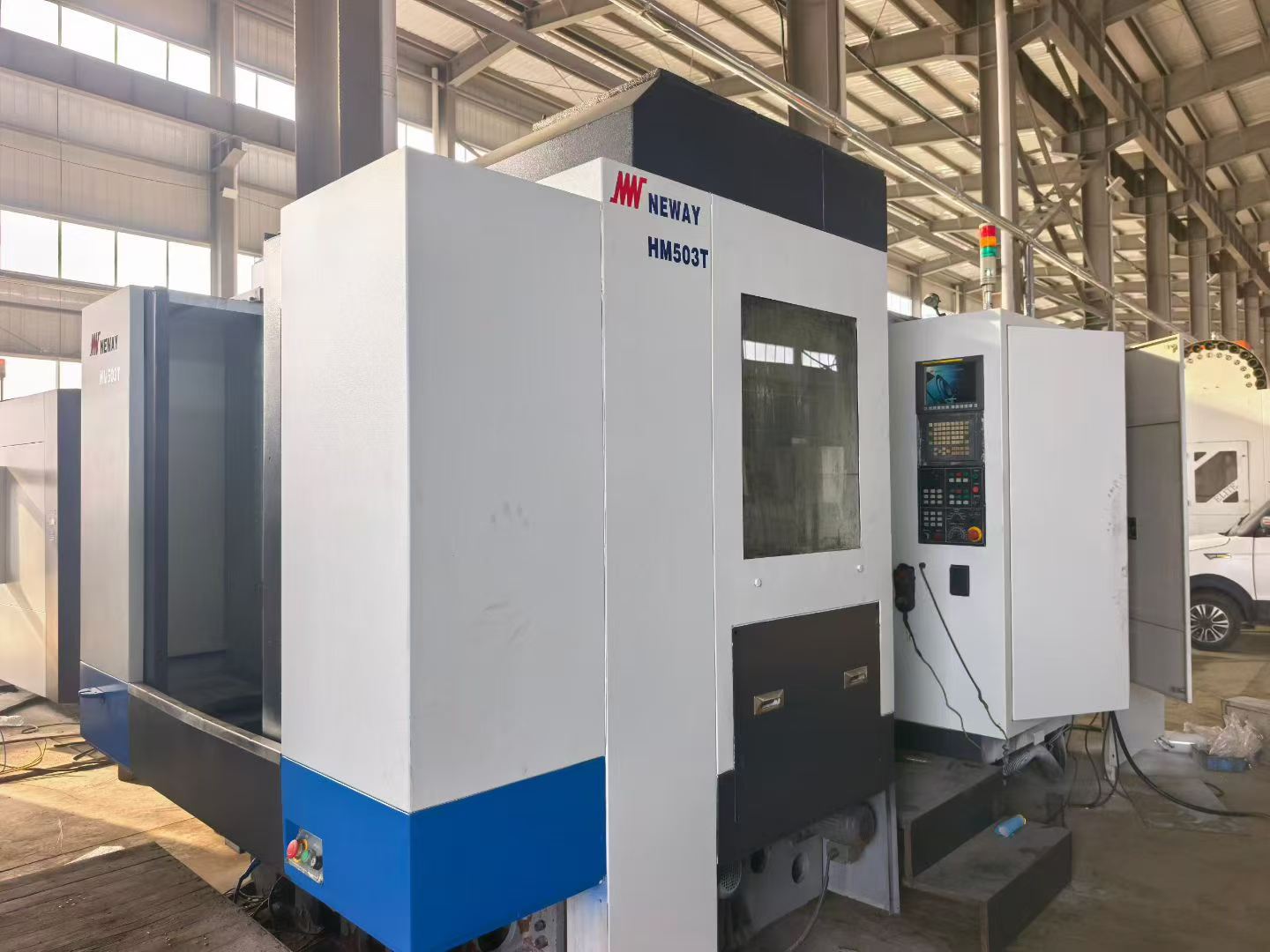 Used Neway HM 503 T Dual-Station Horizontal Machining Center photo 5