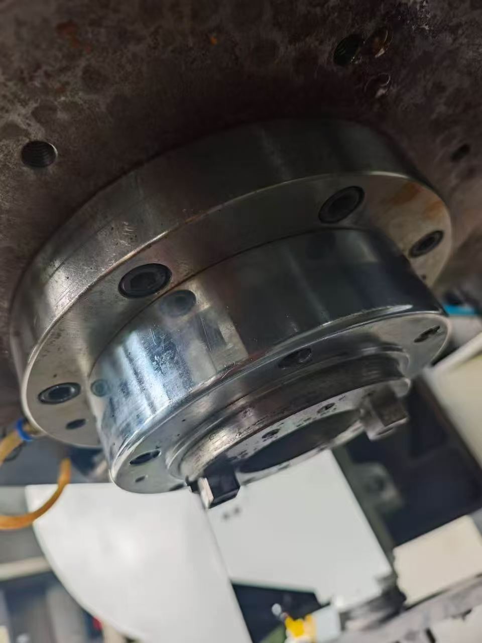 Used YLES GMC 2015 CNC Gantry Machining Center with FANUC 0i-MF Plus photo 3