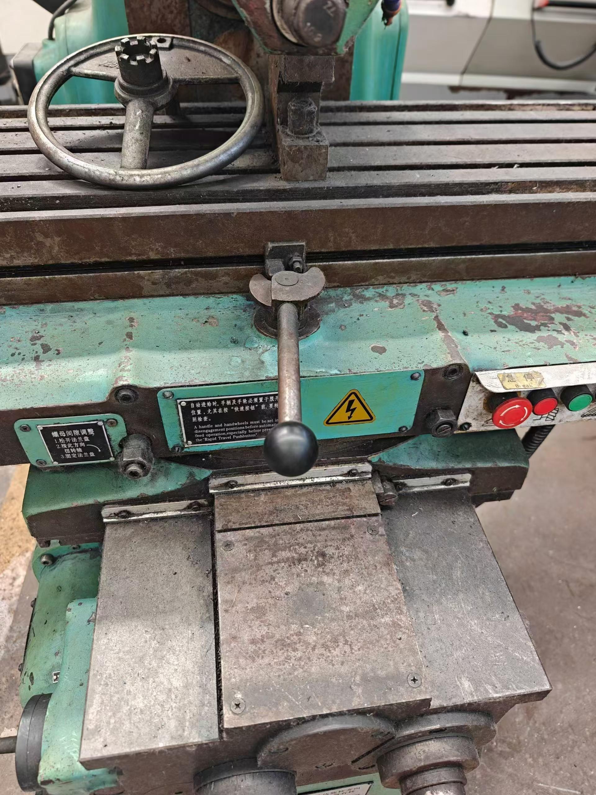 Used BYJC XA 6132 Universal Knee-Type Milling Machine photo 5