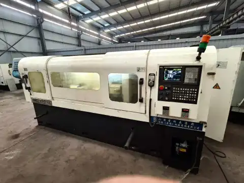 Máquina de taladrado profundo tipo cañón CNC Pulisen ZK 2102 F usada