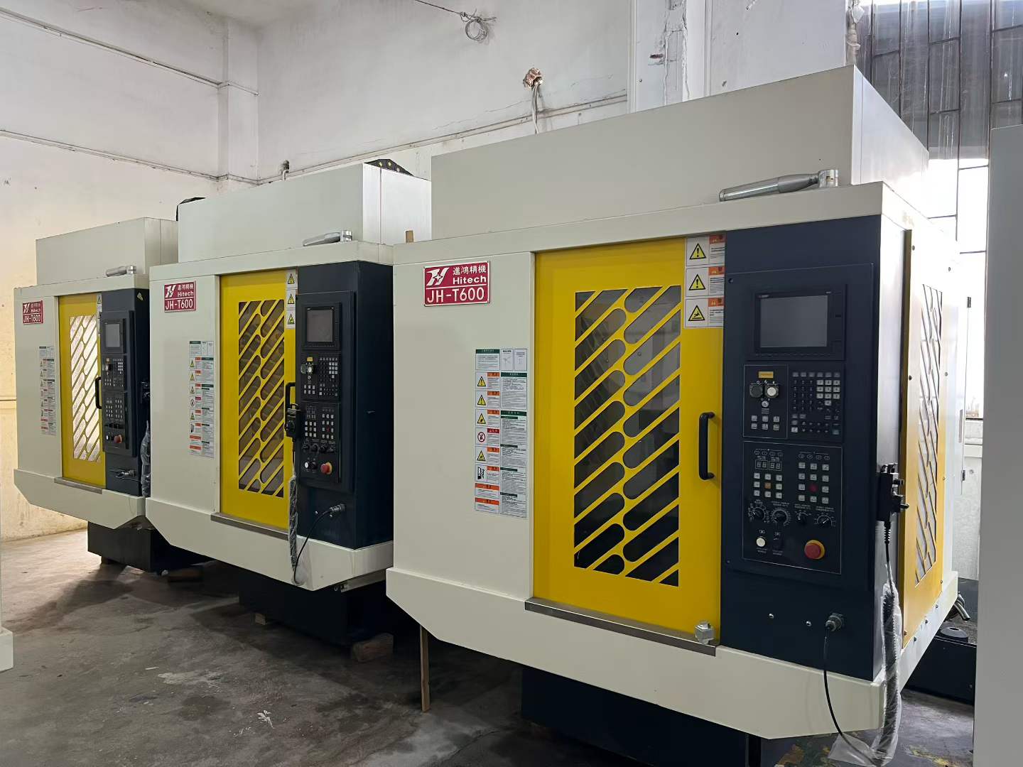 Used Jin Hong JH-T 600 CNC Drilling and Tapping Center with Mitsubishi M 80 Control photo 2