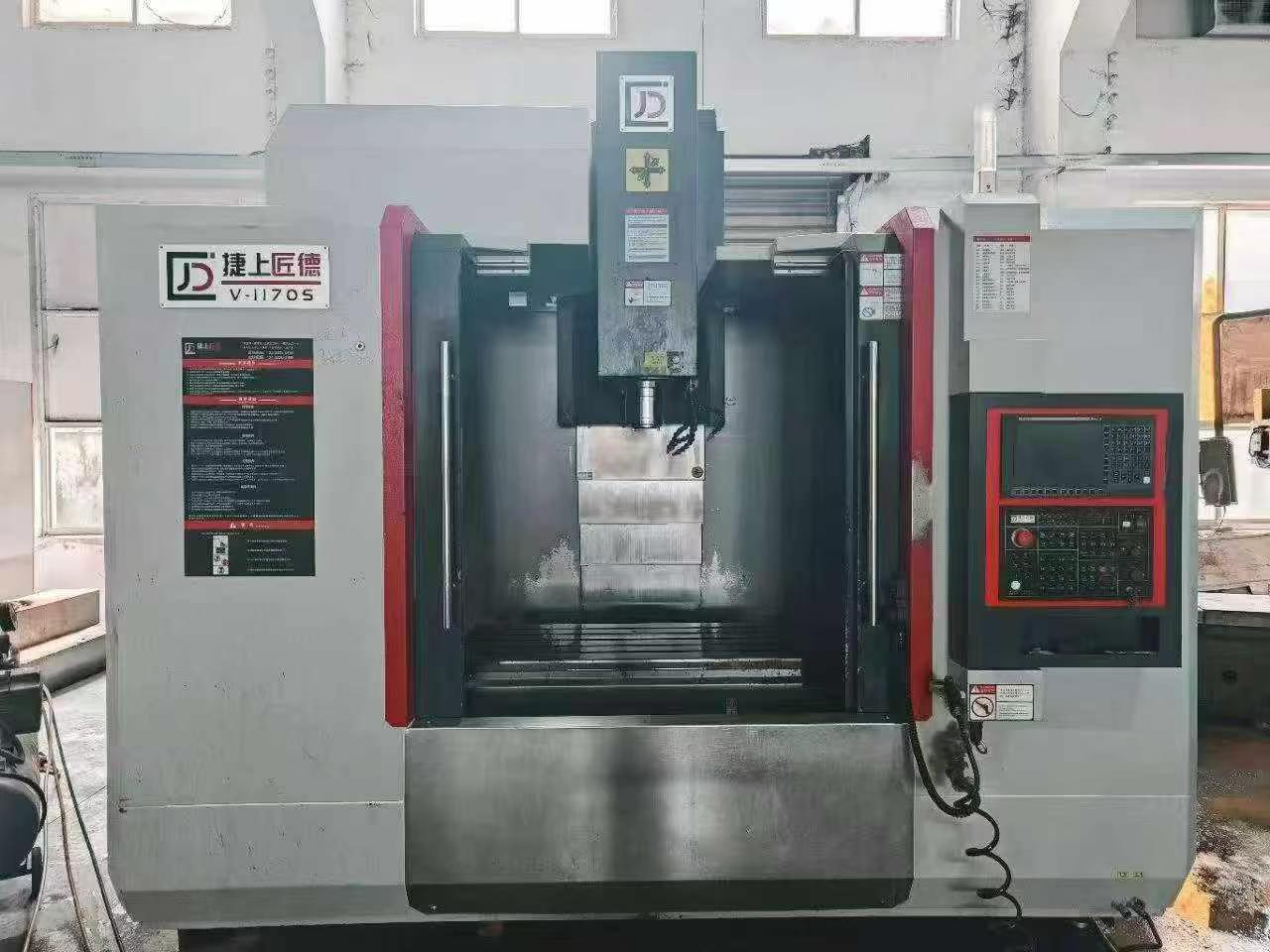 Used JieShangJiangde V-1170 S CNC Milling Machine with FANUC 0i-MF Plus Control photo 2