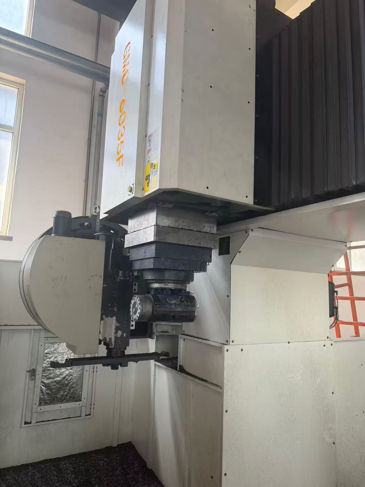 Used Nanjing Weinuoke GMC-6035 F Gantry Machining Center with FANUC 0i-MF Plus photo 5