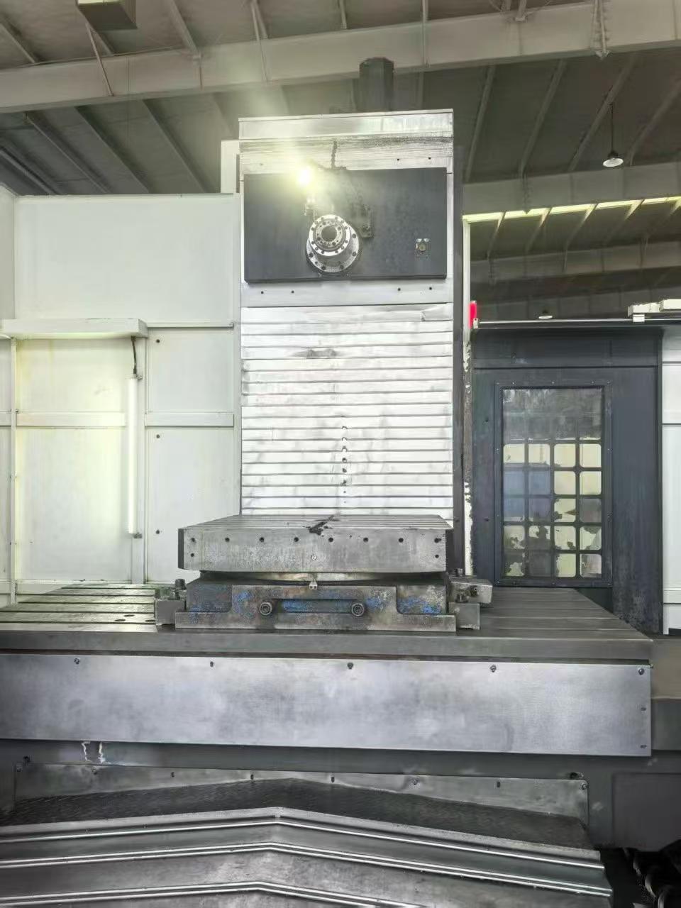 Used YLES MH-1814 Vertical Machining Center with FANUC 0i-MF Plus photo 5