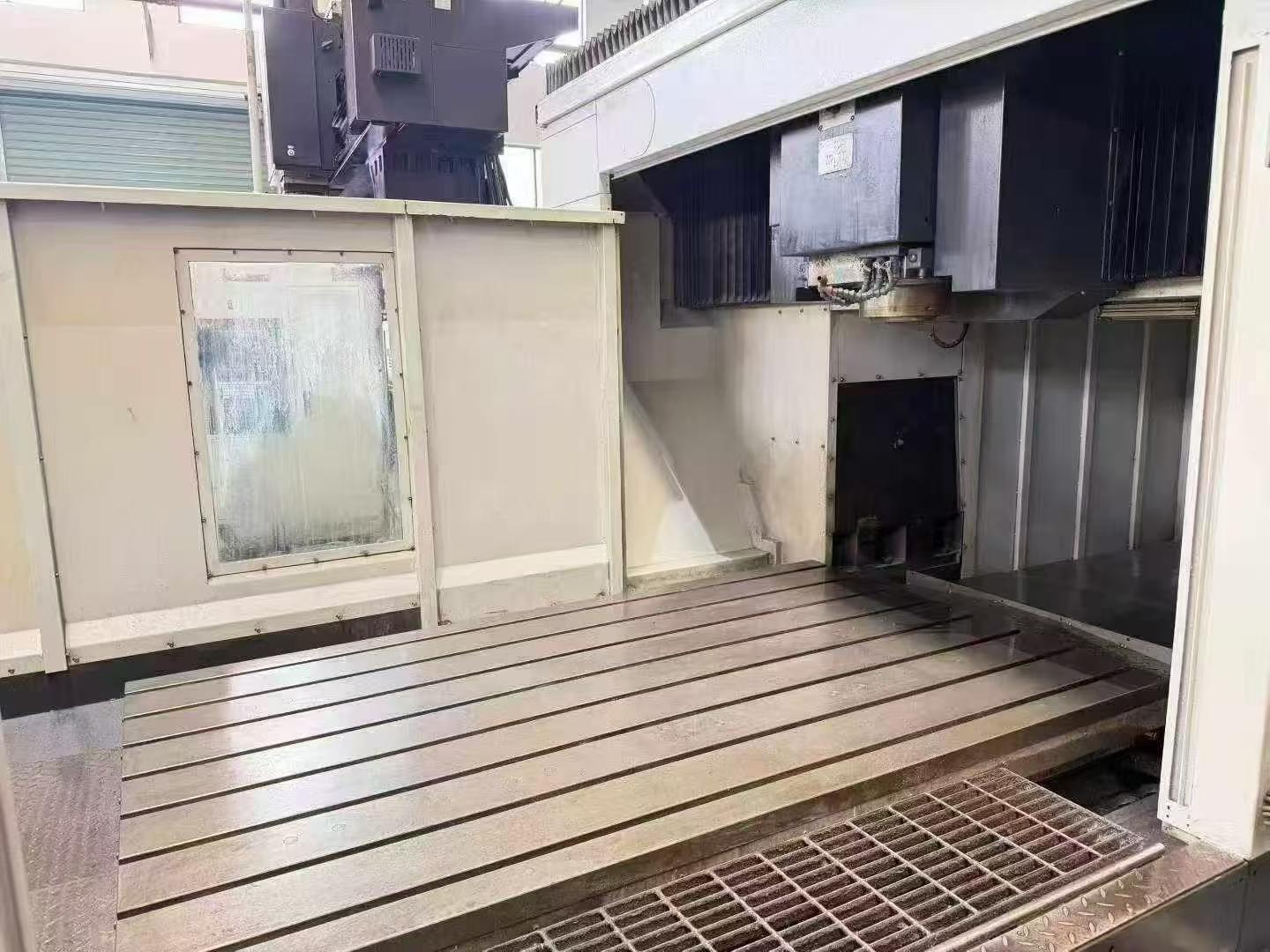 Used HISION GLUe-13 X 21 Gantry Machining Center with FANUC 0i-MF Plus photo 9