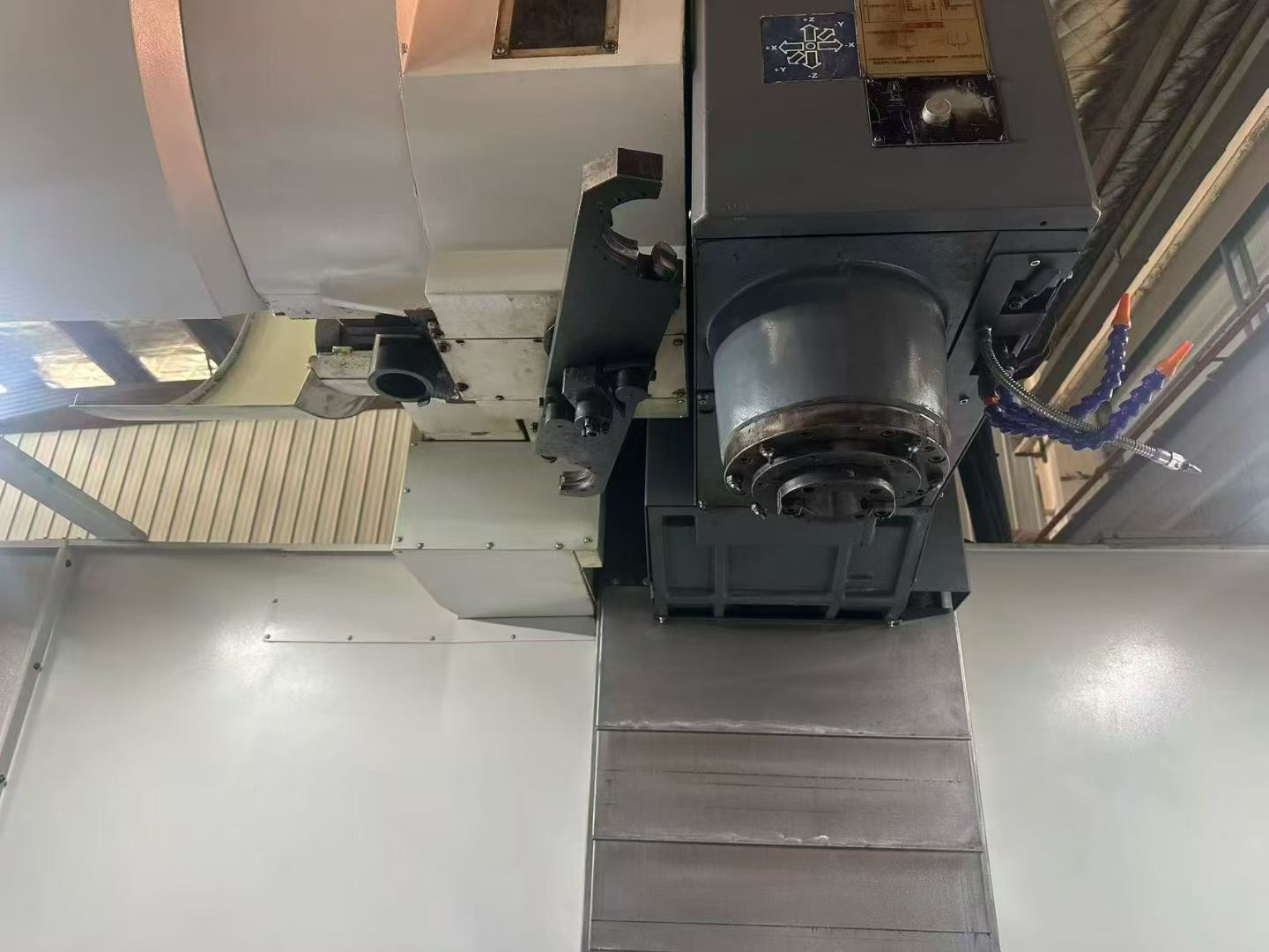 Used YCM TV158B Vertical Machining Center - BT50 Gear-Head 6,000 rpm Spindle, FANUC MXP-200 i Control, 24-Tool ATC, Inverted-T Base photo 4