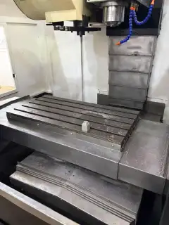 Used Taikan 850 L Vertical Machining Center with Mitsubishi M 70 A Control photo 4