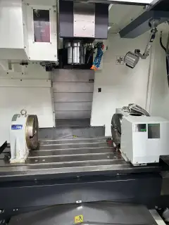 Used YCM NCV 102 A Vertical Machining Center with FANUC MXP-200 FA⁺ Control photo 4