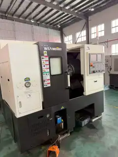 Used Hyundai WIA E 200 A CNC Lathe with FANUC Control photo 4
