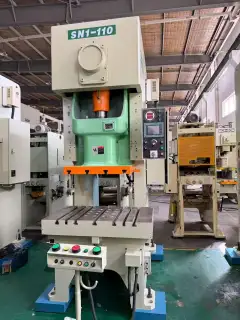Used SEYI 110-Ton Punch Press photo 2
