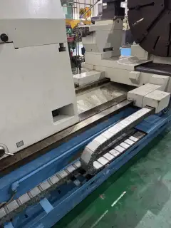 Used Xinghuo 61200 2 m Heavy-Duty Horizontal Lathe photo 11