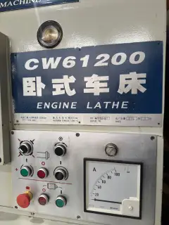 Used Xinghuo 61200 2 m Heavy-Duty Horizontal Lathe photo 2