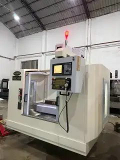 Used Chaoqun VMC-850 Vertical Machining Center with Mitsubishi M 70 A Control photo 2
