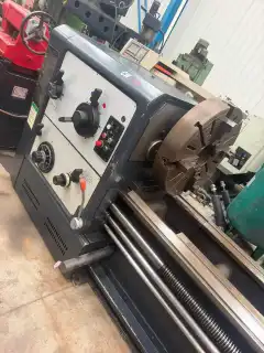 Used Shenyang CW 6180 B Horizontal Lathe φ800 x 3000 mm photo 2