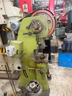 Used Yangli J 23-10 B Open-Back Inclinable Punch Press photo 3