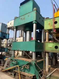 Used Nantong YQ 32-500 500-Ton Four-Column Hydraulic Press photo 8