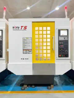 Used DOYU T-500 Vertical Machining Center with FANUC 0i-MF photo 7