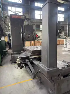 Used Hanchuan T611B Conventional Horizontal Boring and Milling Machine, Φ110 mm Spindle, 1010 mm Worktable, S/N T 441661 photo 2