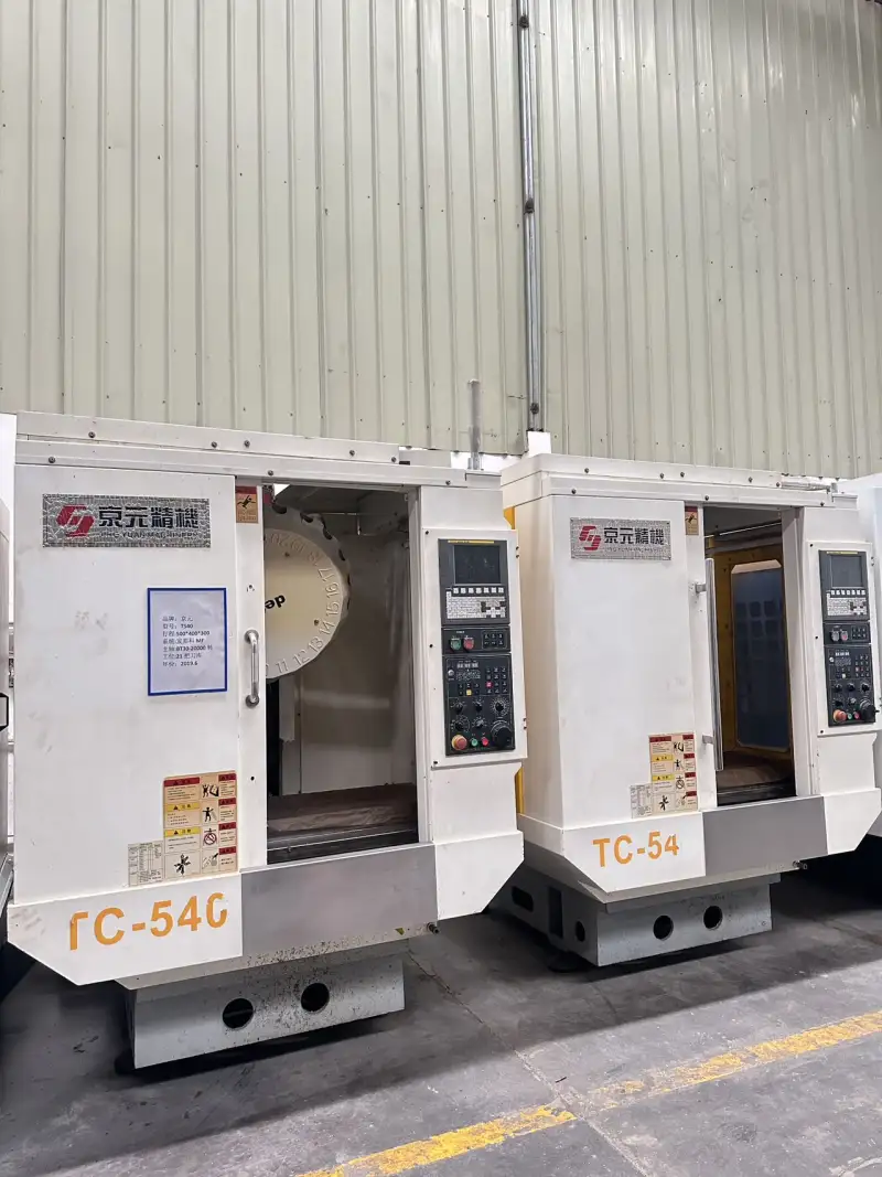 Used Jingyuan 540 TC-54 Vertical Machining Center photo 1
