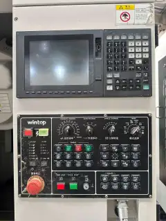 Used Wintop T 500 Vertical Drilling and Tapping Center with Mitsubishi M 80 Control photo 3