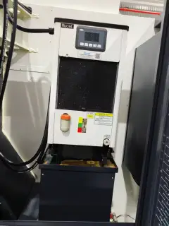 Used YLES VH 1270 Vertical Machining Center photo 8