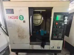 Used Huaya YHC 640 Vertical Drilling and Tapping Center with Mitsubishi M 80 photo 1