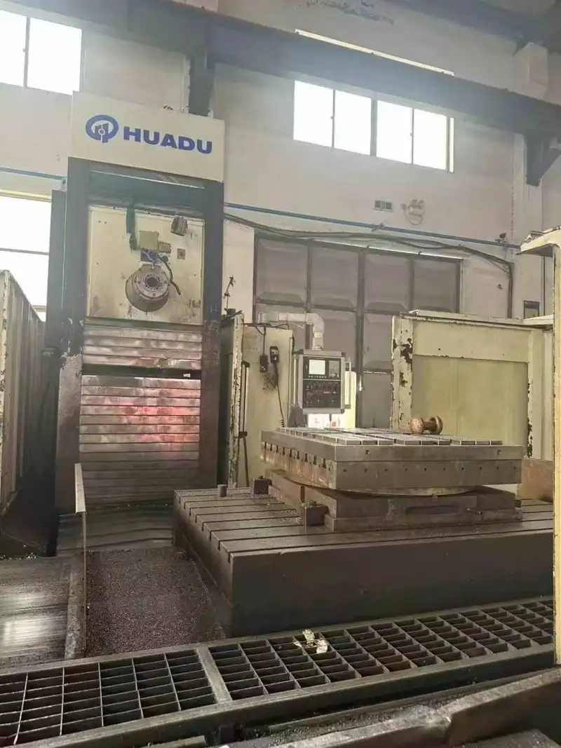 Used HUADU HH 2212 Horizontal Boring-Milling Machining Center photo 1