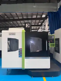 Used Gromax GRM-260 AC 5-Axis Vertical Machining Center photo 1