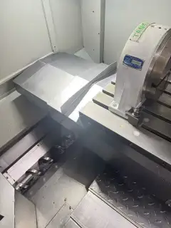 Used HISION VMC 850Ⅱ Vertical Machining Center with Mitsubishi M 80 Control and 4 th Axis photo 3