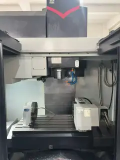 Used HISION VMC 850Ⅱ Vertical Machining Center with Mitsubishi M 80 Control and 4 th Axis photo 2