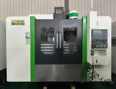 Used YLES VH 900 Heavy-Duty Vertical Machining Center photo 2