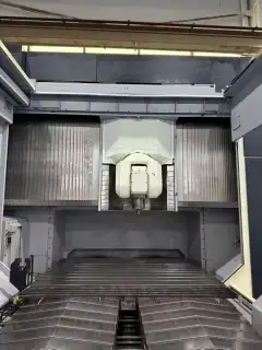 Used Makino V 90 S 5-Axis Vertical Machining Center photo 3