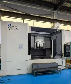 Used Makino V 90 S 5-Axis Vertical Machining Center photo 1