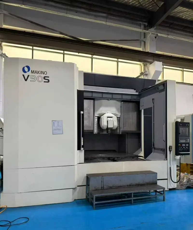 Used Makino V 90 S 5-Axis Vertical Machining Center photo 1