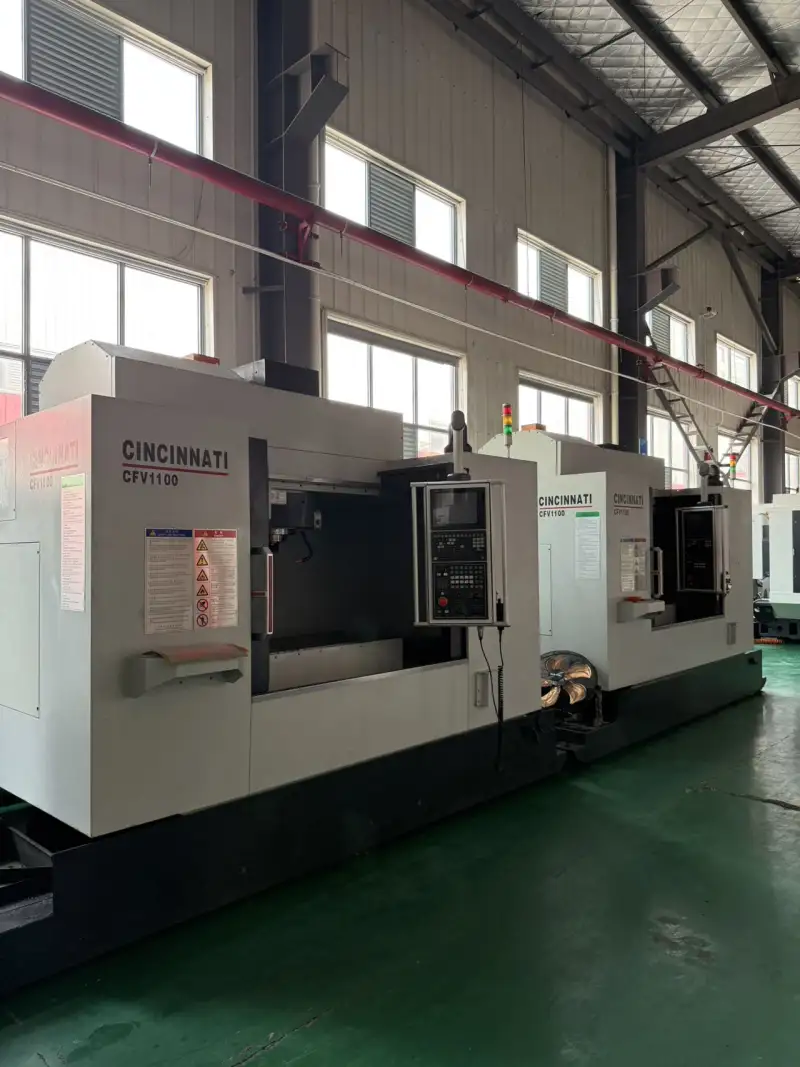 Used Cincinnati CFV-1100 Vertical Machining Center with Mitsubishi M 80 A Control photo 1