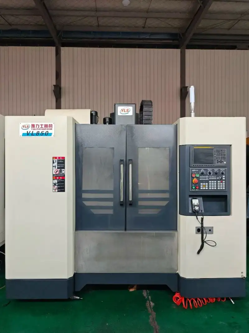 Used YALES VL 850 Vertical Machining Center photo 1