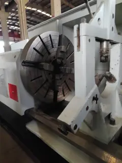 Used Huajun 61125 B Heavy-Duty CNC Horizontal Lathe with GSK 980 TDi photo 2