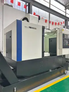 Used Hyundai WIA F 400 Vertical Machining Center with FANUC i Series Control photo 3