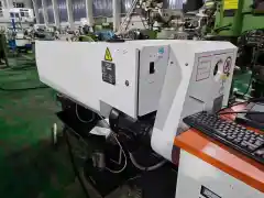 Used Dalian CDS 6136 Horizontal Lathe photo 6