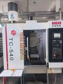 Used GUGAO T-540 High-Speed Vertical Drilling and Tapping Center with Mitsubishi M 80 photo 6