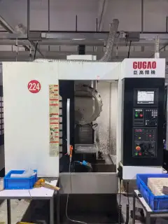 Used GUGAO T-540 High-Speed Vertical Drilling and Tapping Center with Mitsubishi M 80 photo 3